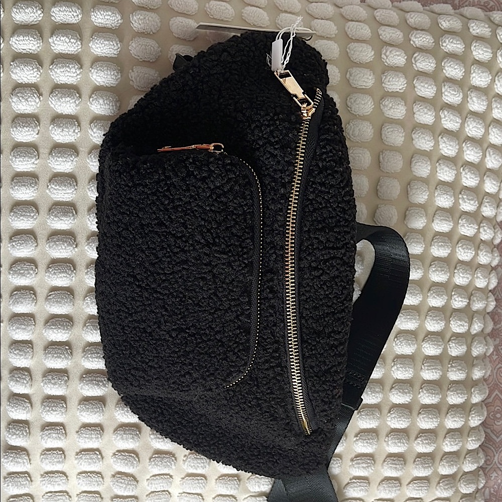 Black Textured Fanny Pack  with Gold Zipper